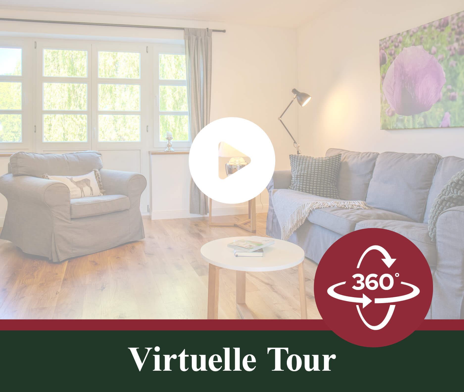 Bild eines Wohnzimmers mit Play-Zeichen und Hinweis einer 360° Tour